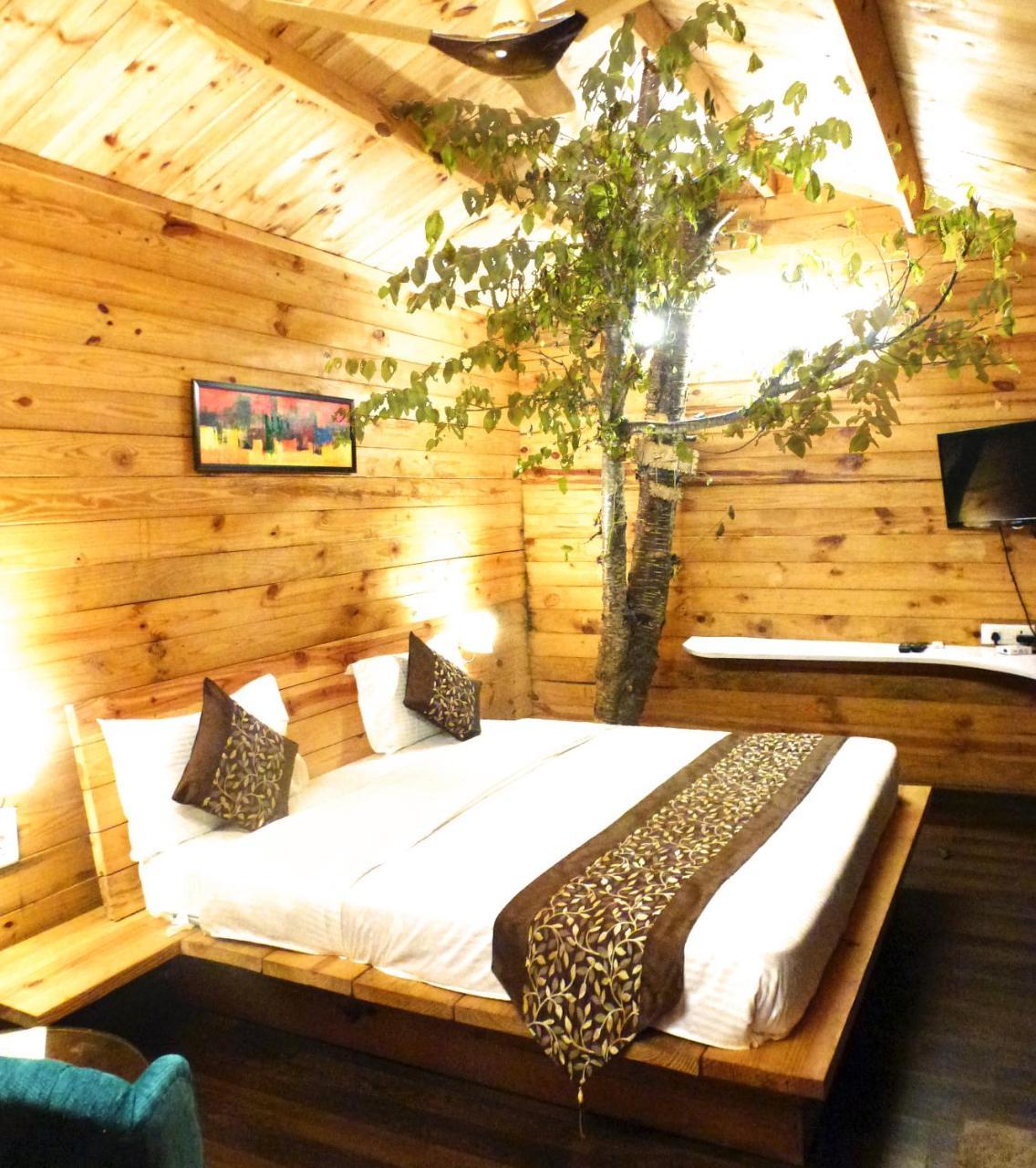 Treehouse Resort Mukteshwar Exterior photo